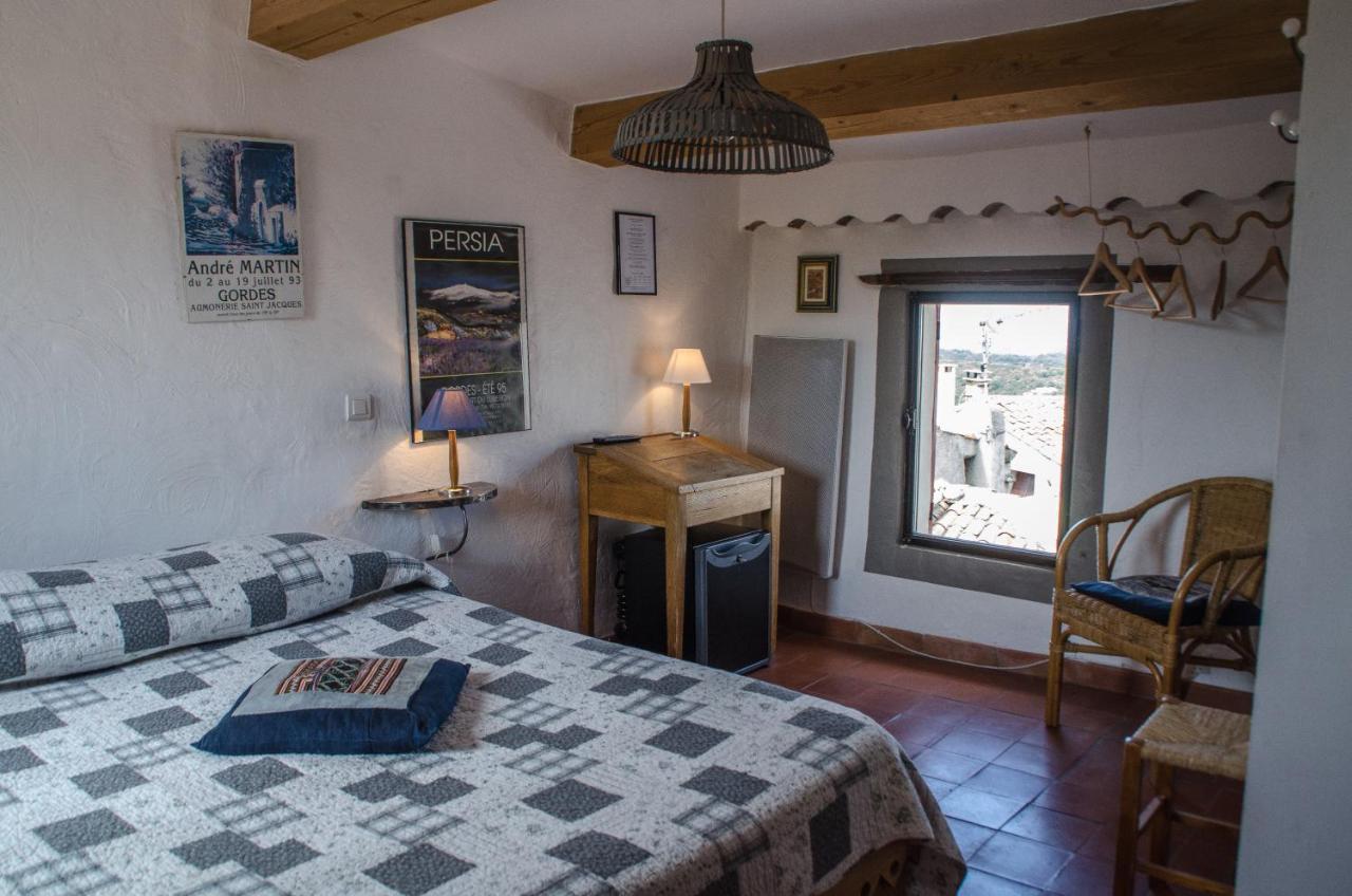 Hotel Les Remparts ヴナスク エクステリア 写真