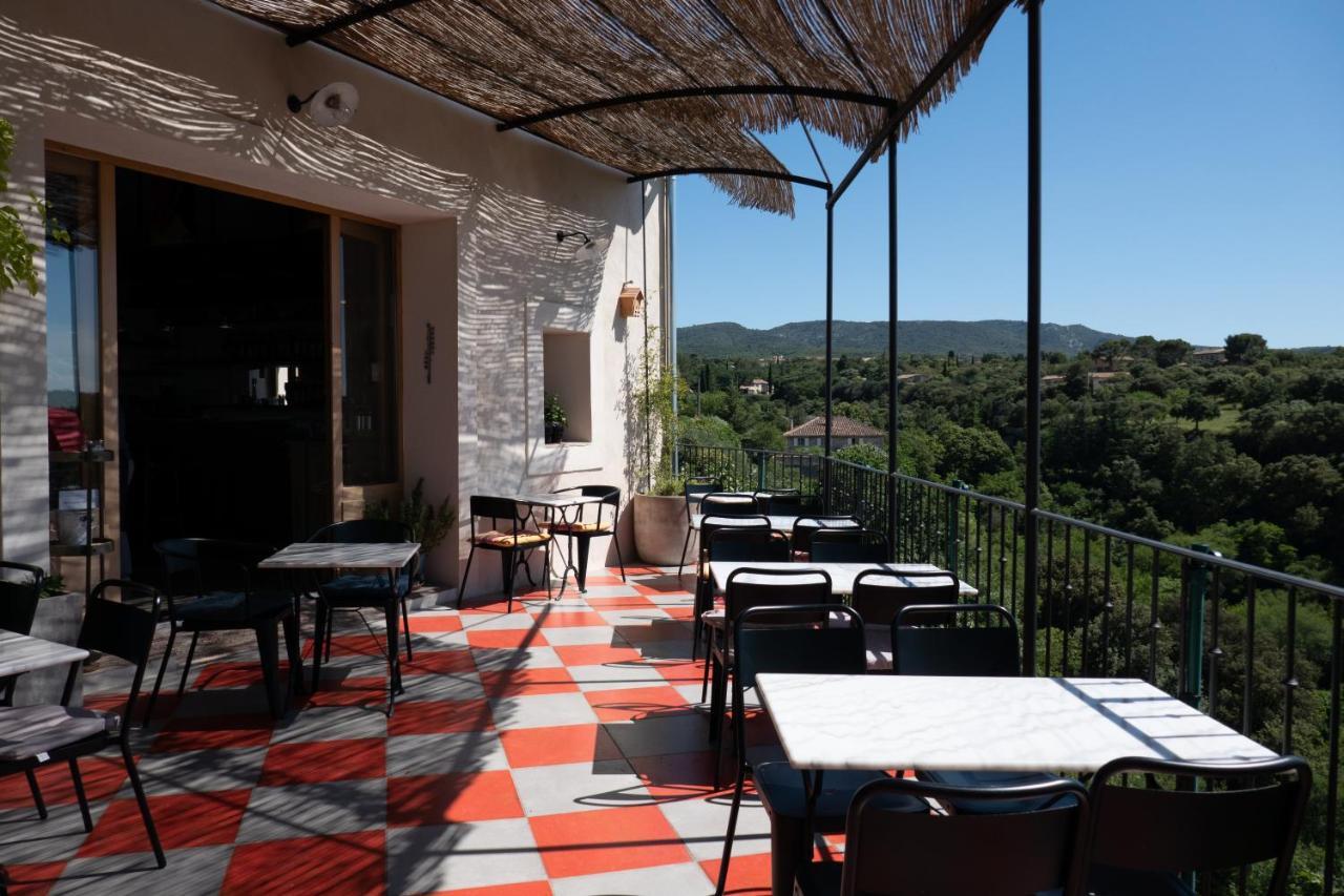 Hotel Les Remparts ヴナスク エクステリア 写真
